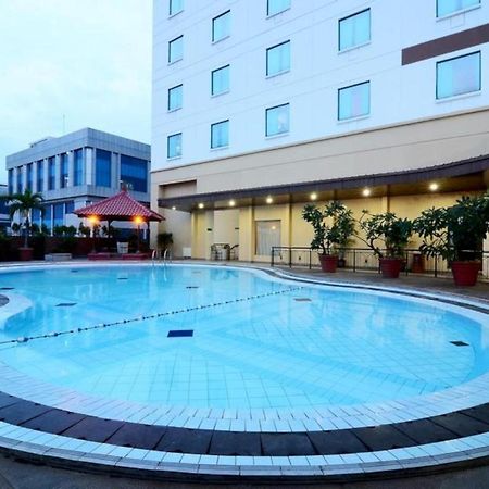 Grand Cempaka Business Hotel Jakarta Ngoại thất bức ảnh