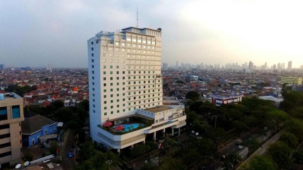 Grand Cempaka Business Hotel Jakarta Ngoại thất bức ảnh