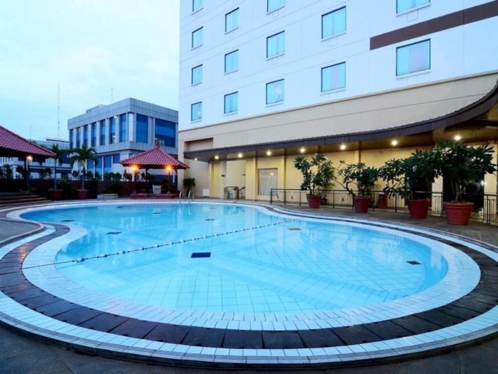 Grand Cempaka Business Hotel Jakarta Ngoại thất bức ảnh