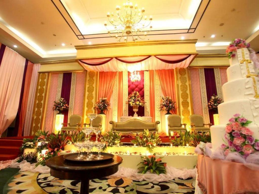 Grand Cempaka Business Hotel Jakarta Ngoại thất bức ảnh